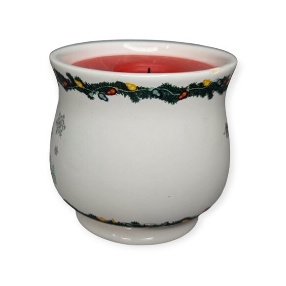 The White Barn Candle Co Snow Friends Collection Cinnamon Stick - Picture 5 of 11